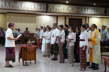 Bupati Adi Arnawa melantik 163 pejabat Pemkab Badung
