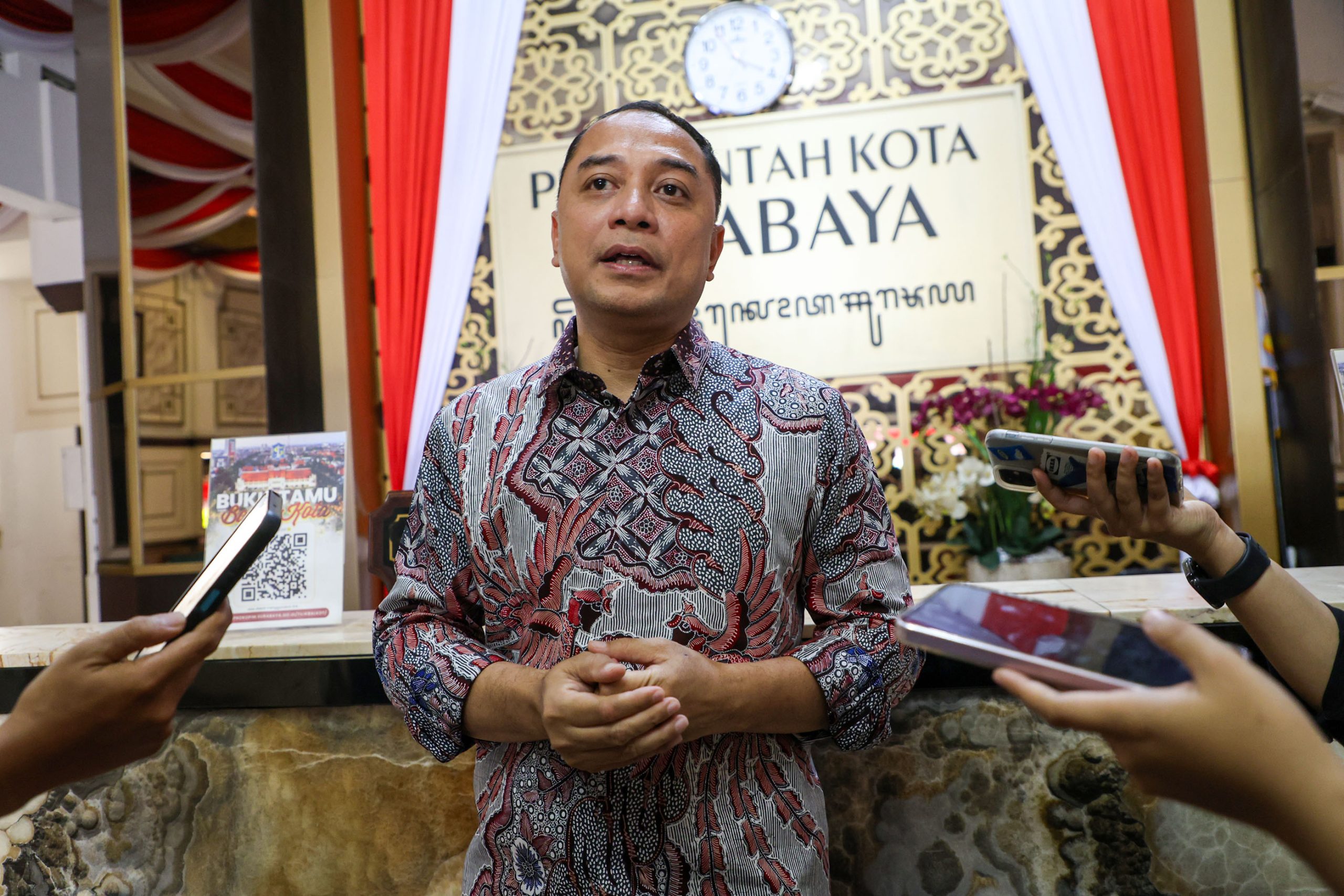 Wali Kota Eri Cahyadi menyikapi kasus kekerasan seksual anak di Surabaya