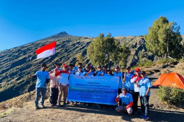 Pelatihan pemandu wisata gunung Kemnaker di NTB