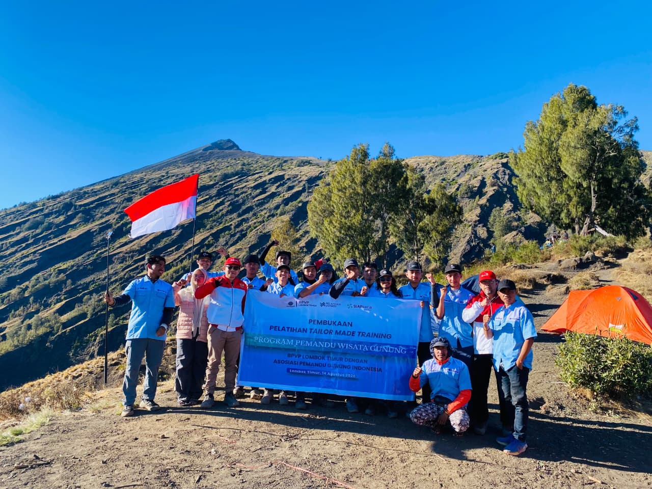 Pelatihan pemandu wisata gunung Kemnaker di NTB