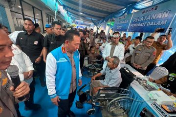 Kapolri tinjau Baktikes di Gedung KSPSI Jatim