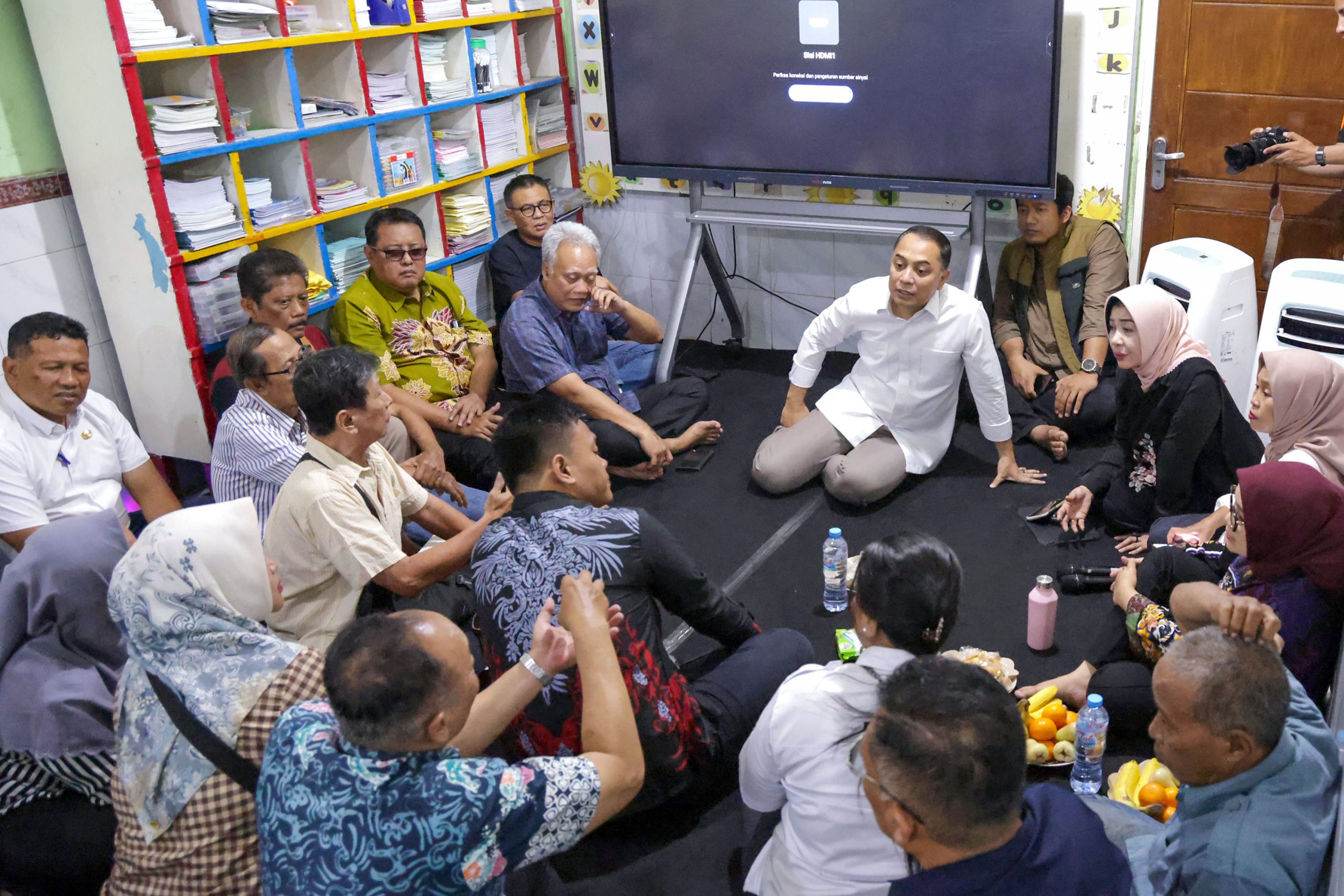Eri Cahyadi verifikasi data penerima bansos Surabaya melalui Muskel