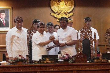 Bupati Badung Adi Arnawa saat Rapat Paripurna Perubahan APBD 2026