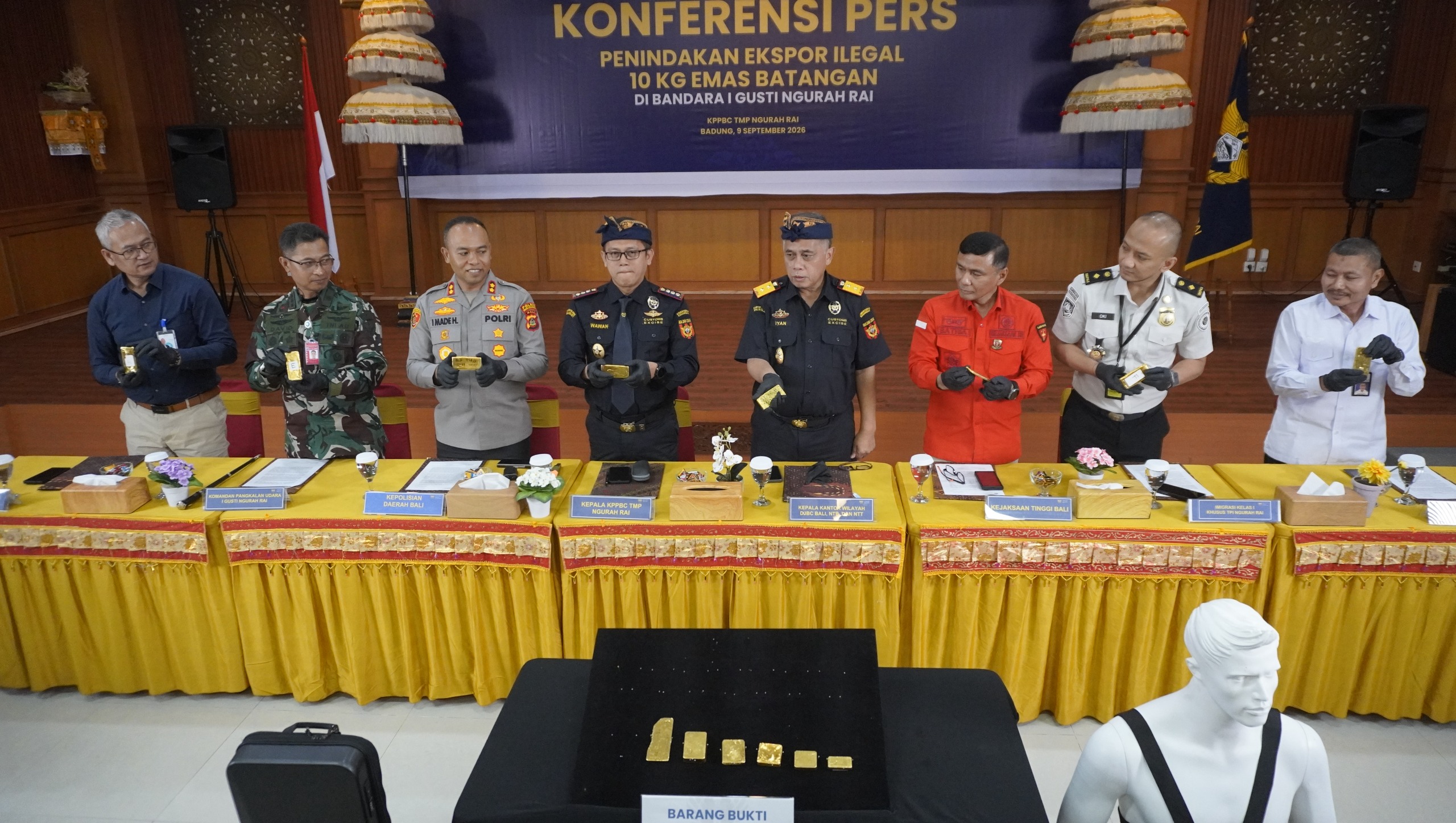 Bea Cukai Ngurah Rai menggagalkan penyelundupan 10,4 kg emas ke Hong Kong
