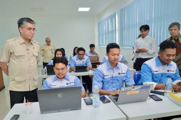 Menaker Yassierli meninjau pelatihan vokasi di Bantul